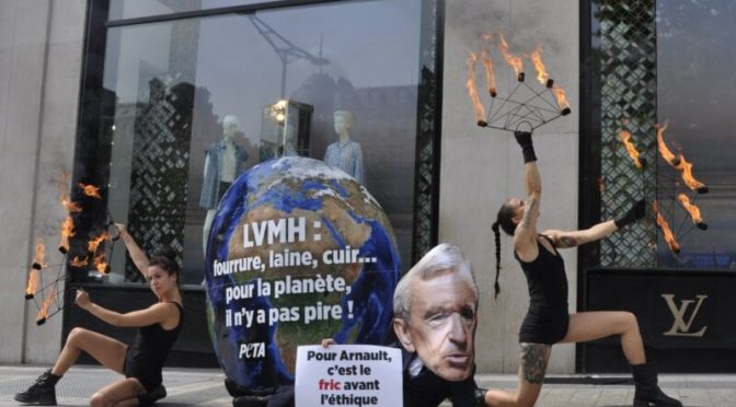 Bernard Arnault met « le fric avant l’éthique » – PETA dénonce le fairwashing de LVMH